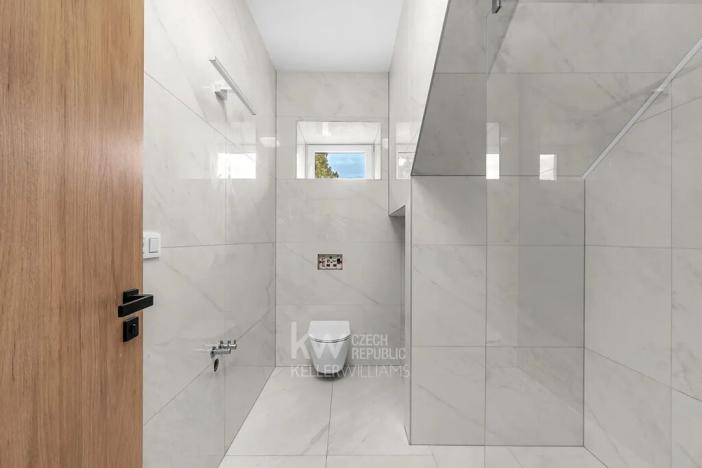 Prodej rodinného domu, Vykáň, 214 m2