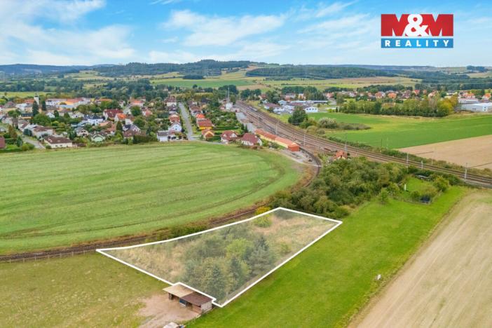 Pronájem zahrady, Nezvěstice, 2662 m2