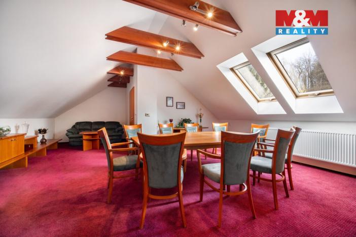 Prodej rodinného domu, Hnátnice, 330 m2