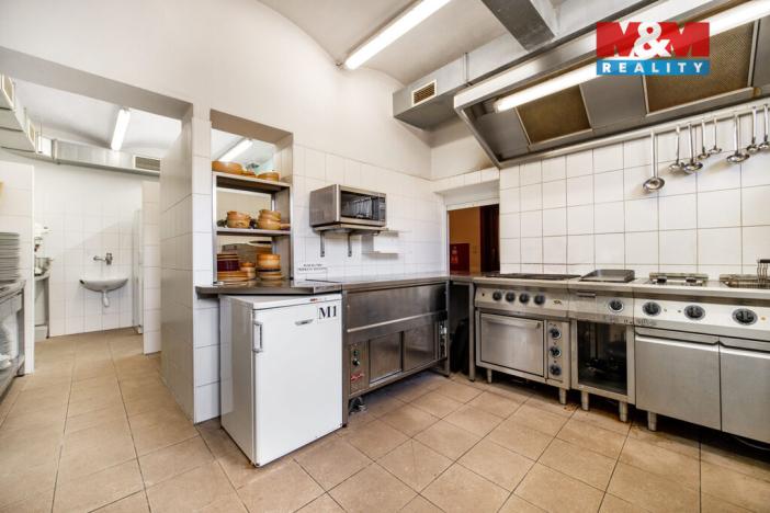 Prodej rodinného domu, Hnátnice, 330 m2