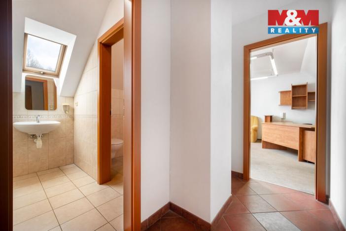 Prodej rodinného domu, Hnátnice, 330 m2