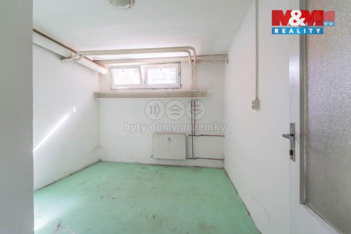 Pronájem atypického bytu, Beroun - Beroun-Město, Košťálkova, 38 m2