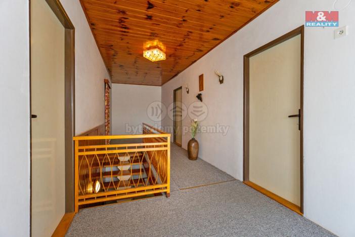 Prodej rodinného domu, Býšť, 226 m2