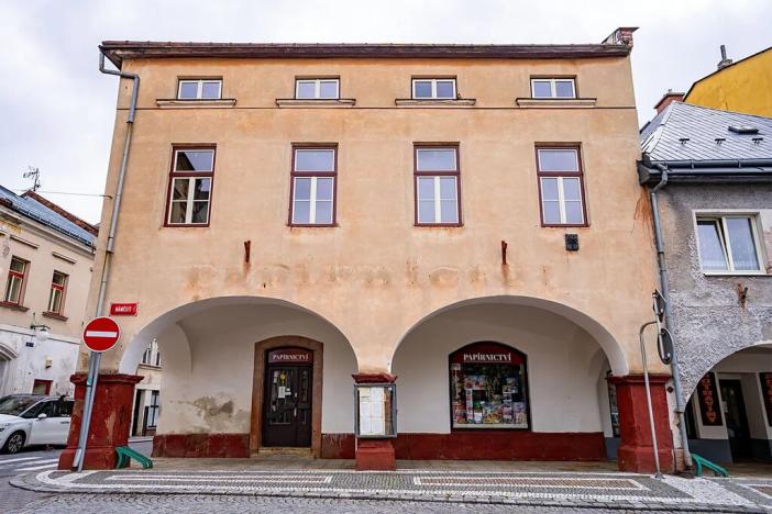 Prodej rodinného domu, Hostinné, Poštovní, 438 m2