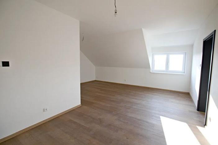 Prodej bytu 2+kk, Domažlice, Tovární, 56 m2