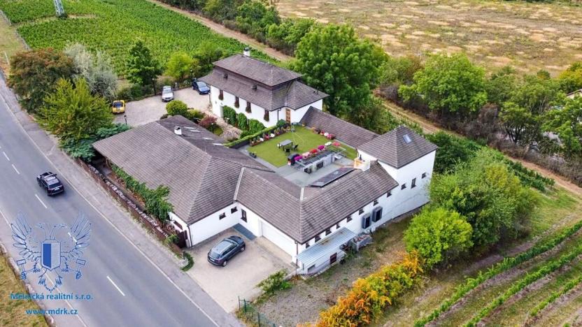 Prodej podílu vily, Mělník, Legionářů, 518 m2