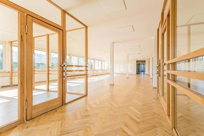 Pronájem kanceláře, Praha - Košíře, Jinonická, 257 m2