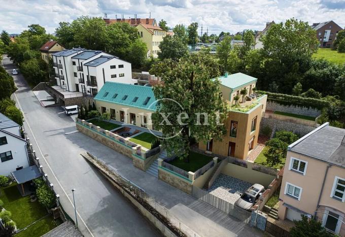 Prodej bytu 4+kk, Praha - Suchdol, Pod rybníčkem, 283 m2