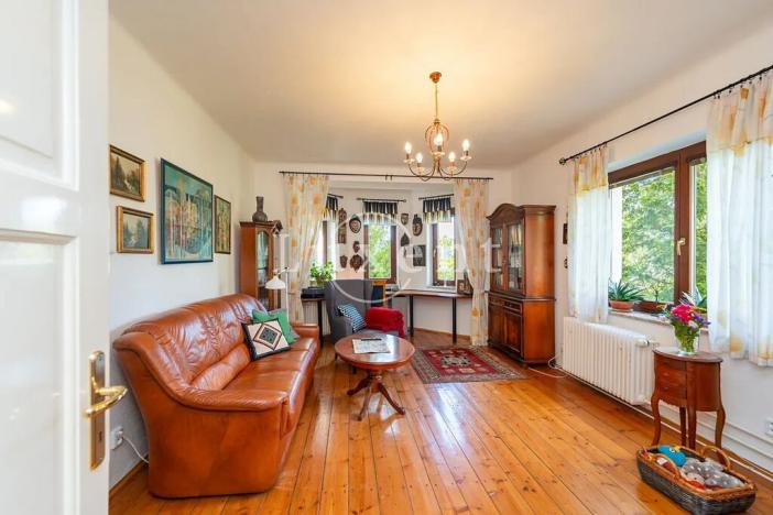 Prodej rodinného domu, Praha - Modřany, Na Floře, 239 m2