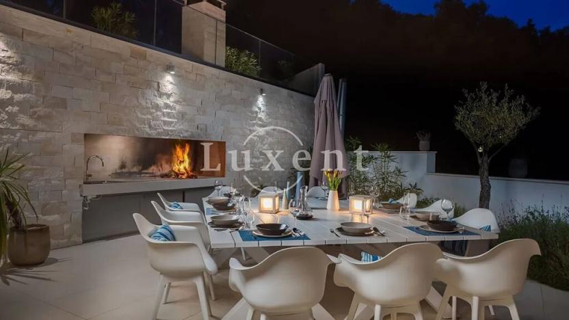 Prodej vily, Bol, Chorvatsko, 300 m2