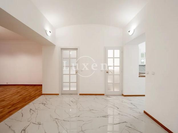 Pronájem bytu 6+kk a větší, Praha - Nové Město, Rašínovo nábřeží, 200 m2