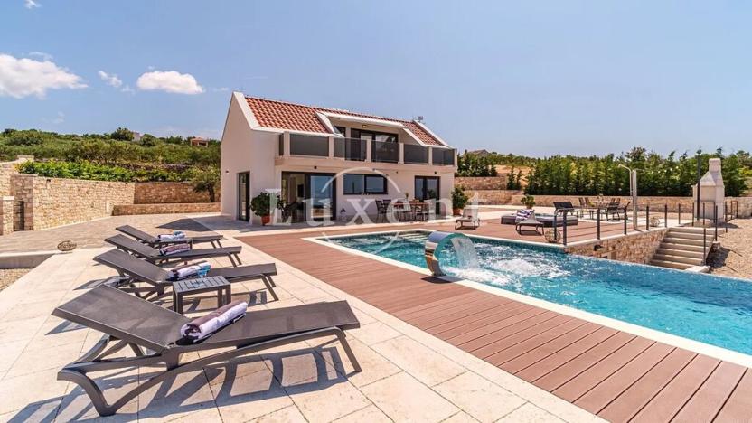 Prodej vily, Bol, Chorvatsko, 96 m2