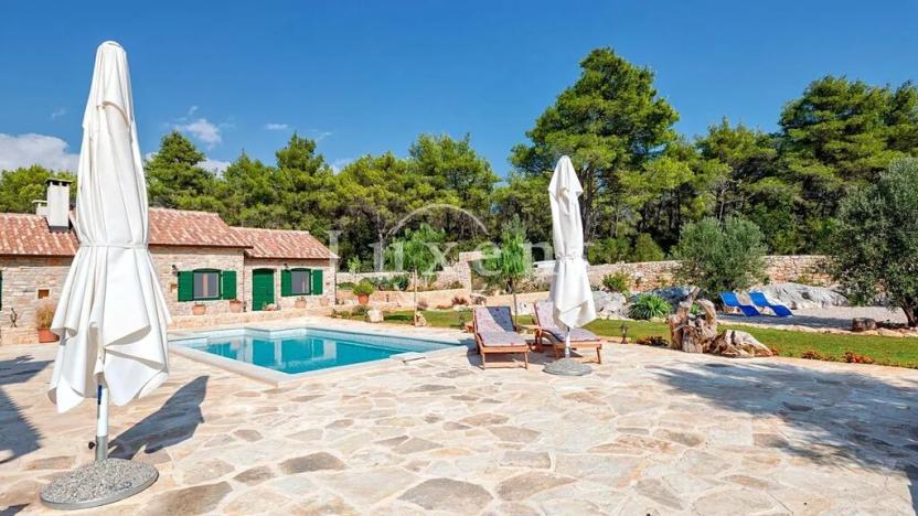 Prodej vily, Hvar, Chorvatsko, 348 m2