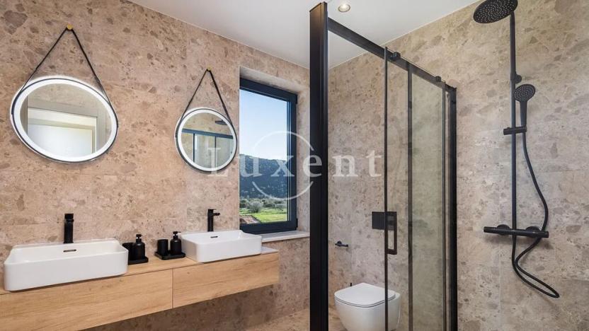 Prodej vily, Rogoznica, Chorvatsko, 310 m2