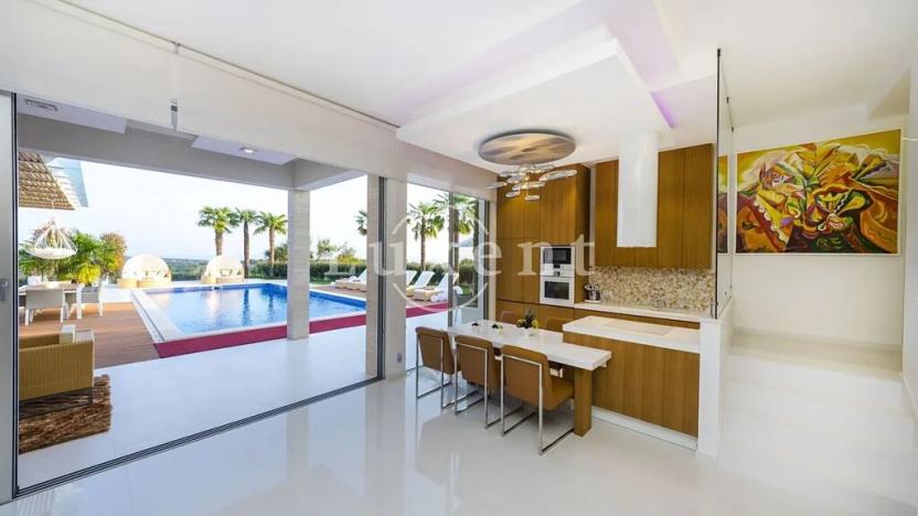 Prodej vily, Pag, Chorvatsko, 250 m2