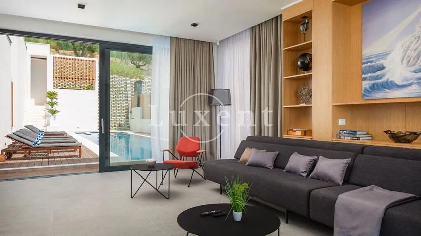 Prodej vily, Omiš, Chorvatsko, 298 m2