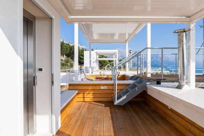 Prodej vily, Omiš, Chorvatsko, 298 m2