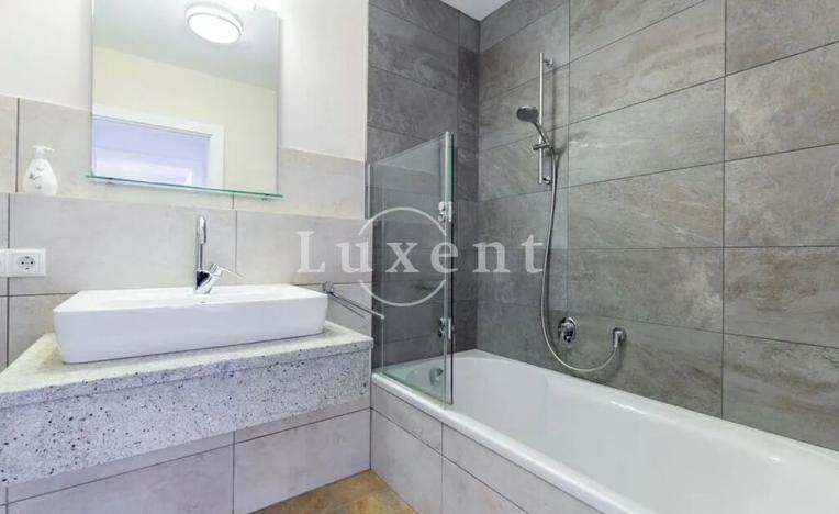 Prodej bytu 3+kk, Jochberg, Rakousko, 45 m2