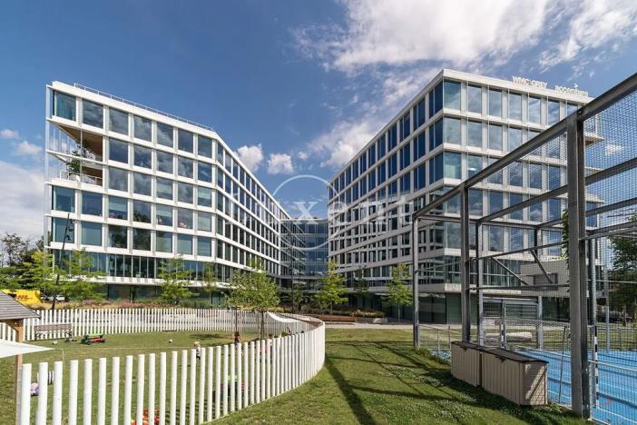 Pronájem kanceláře, Praha - Holešovice, Plynární, 620 m2