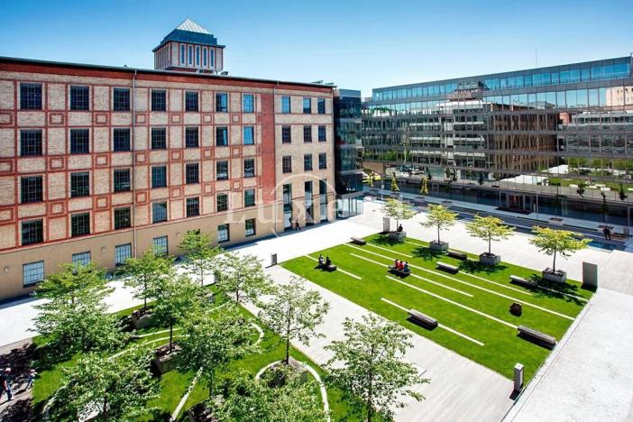 Pronájem kanceláře, Praha - Holešovice, Jankovcova, 330 m2