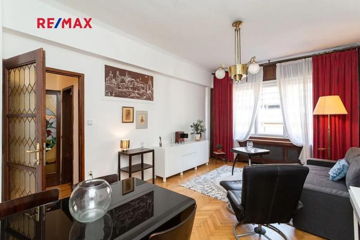 Pronájem bytu 2+kk, Praha - Nové Město, Masarykovo nábřeží, 60 m2