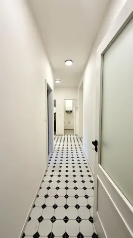 Prodej bytu 2+kk, Praha - Vršovice, Oblouková, 58 m2