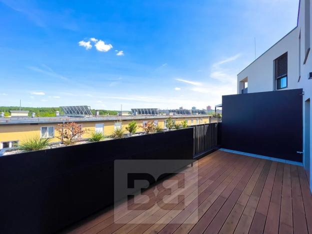 Pronájem bytu 2+kk, Praha - Strašnice, Michelangelova, 45 m2