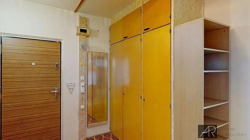 Prodej bytu 2+1, Praha - Kamýk, Zvolská, 59 m2