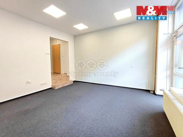 Pronájem obchodního prostoru, Ostrava - Mariánské Hory, 28. října, 40 m2