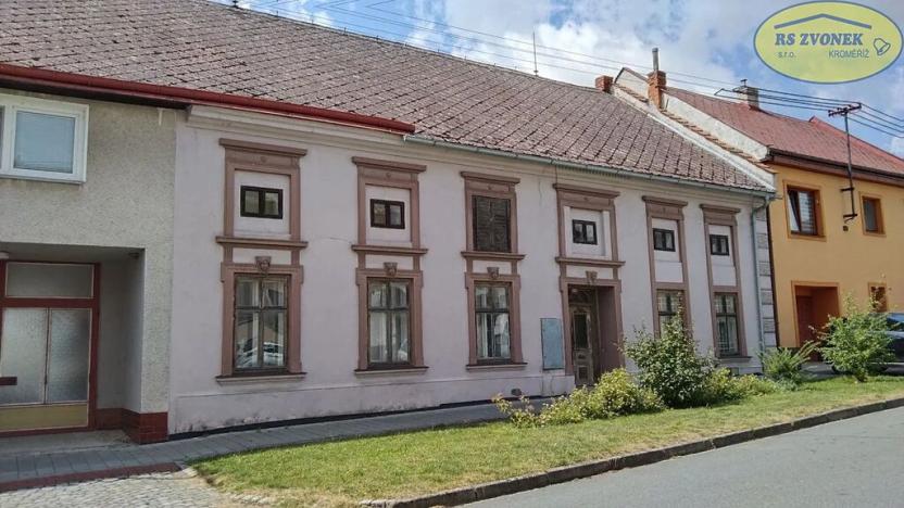 Prodej rodinného domu, Kostelec u Holešova, 200 m2