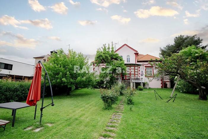 Prodej rodinného domu, Praha - Strašnice, Mrštíkova, 300 m2