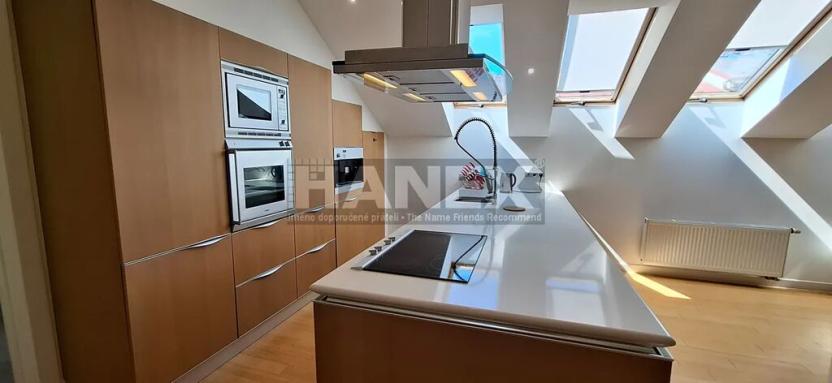 Prodej bytu 4+kk, Praha - Smíchov, Kroftova, 185 m2