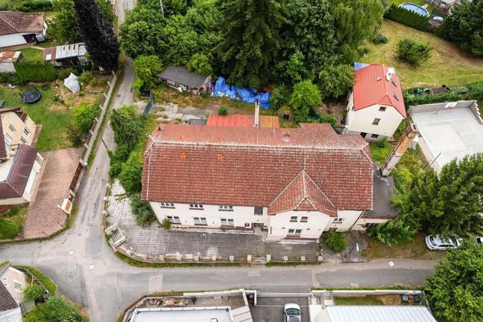 Prodej komerční nemovitosti, Kamenice, Safírová, 800 m2