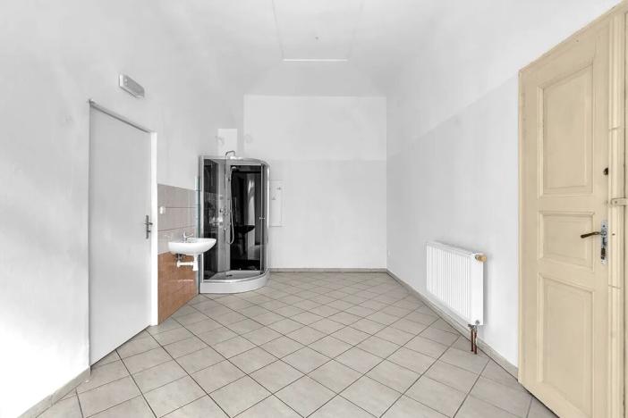 Pronájem obchodního prostoru, Hradec Králové, Tomkova, 133 m2