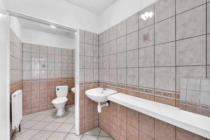 Pronájem obchodního prostoru, Hradec Králové, Tomkova, 133 m2