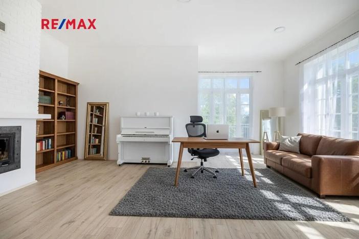 Prodej vícegeneračního domu, Vráž, Nad Loděnicí, 219 m2