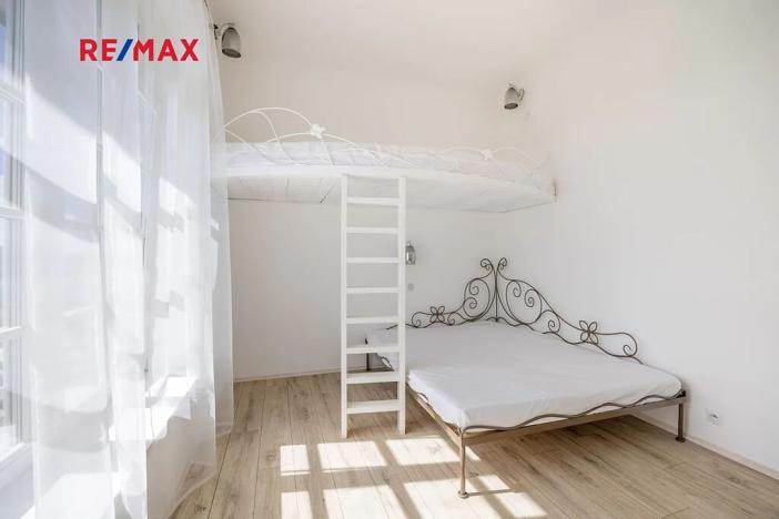 Prodej vícegeneračního domu, Vráž, Nad Loděnicí, 219 m2