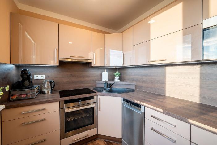 Prodej bytu 3+1, Praha - Letňany, Tupolevova, 85 m2