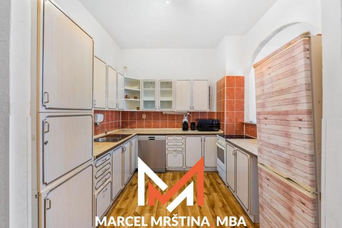 Prodej rodinného domu, Broumov - Nové Město, U Dolní brány, 1040 m2