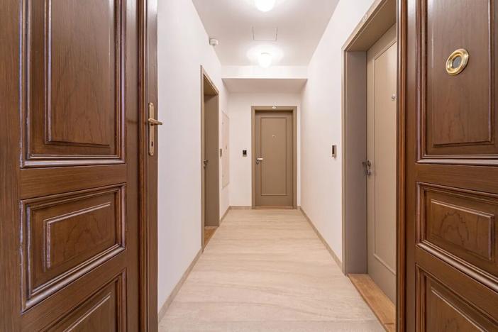 Pronájem kanceláře, Brno, Jakubské náměstí, 79 m2