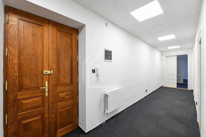 Pronájem kanceláře, Praha - Nové Město, Lazarská, 110 m2
