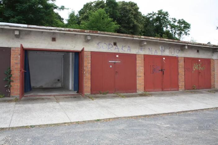 Prodej garáže, Zlín, Růmy, 18 m2
