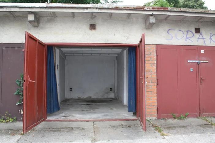 Prodej garáže, Zlín, Růmy, 18 m2