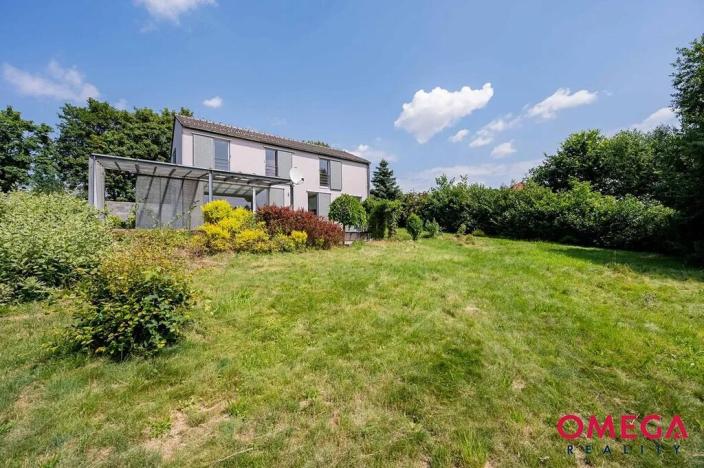 Pronájem rodinného domu, Kamenice, Vnitřní, 140 m2