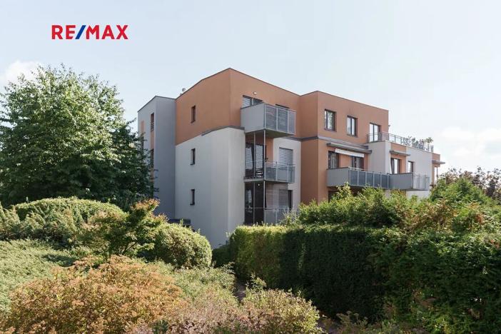 Prodej bytu 1+kk, Praha - Smíchov, Jeřabinová, 26 m2