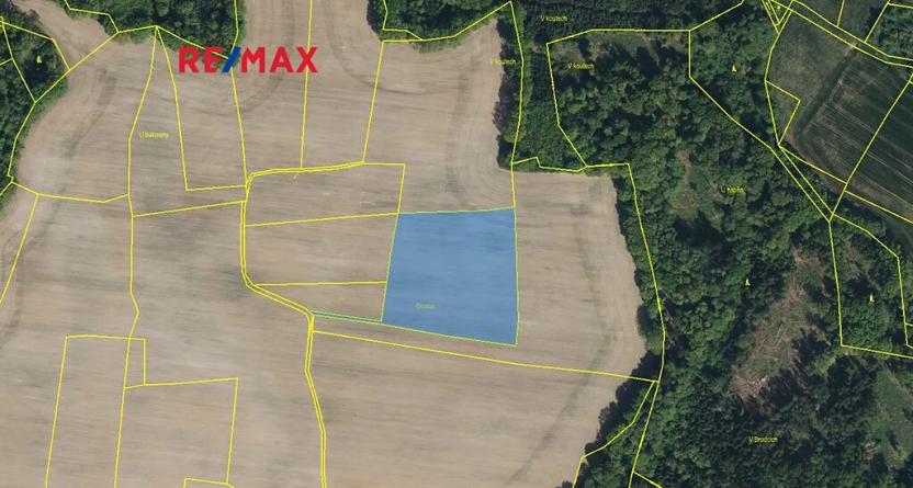 Prodej pole, Hošťalovice, 9548 m2