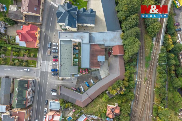 Prodej obchodního prostoru, Tanvald - Šumburk nad Desnou, Krkonošská, 1500 m2