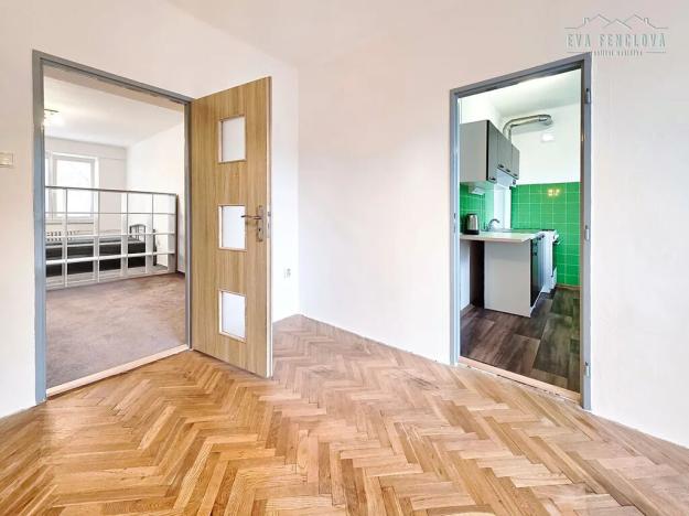 Prodej bytu 2+1, Plzeň, Blatenská, 52 m2