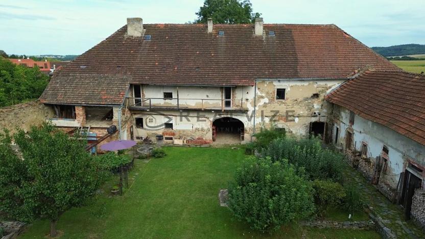 Prodej zemědělské usedlosti, Mirkovice, 2420 m2