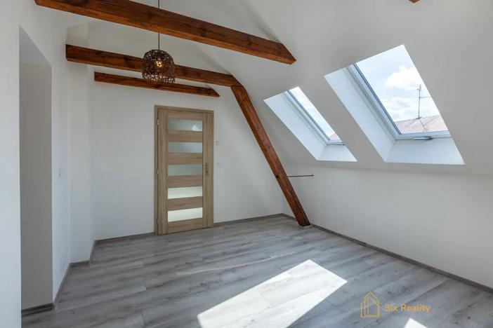 Prodej rodinného domu, Krupá, 179 m2